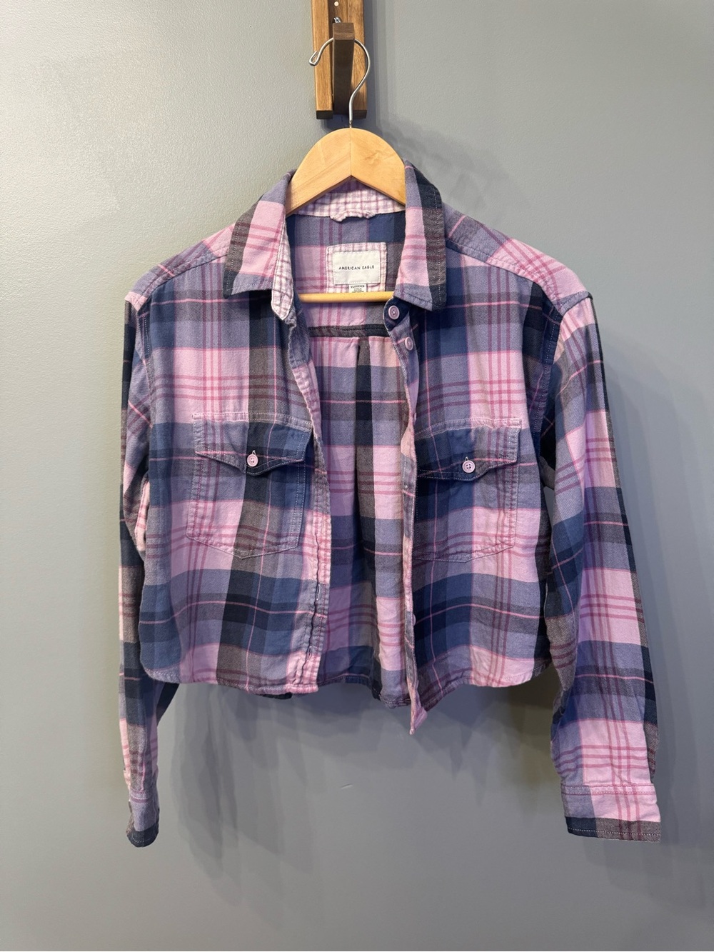American Eagle Outfitters Pink & Navy Plaid Cropped Flannel Jacket